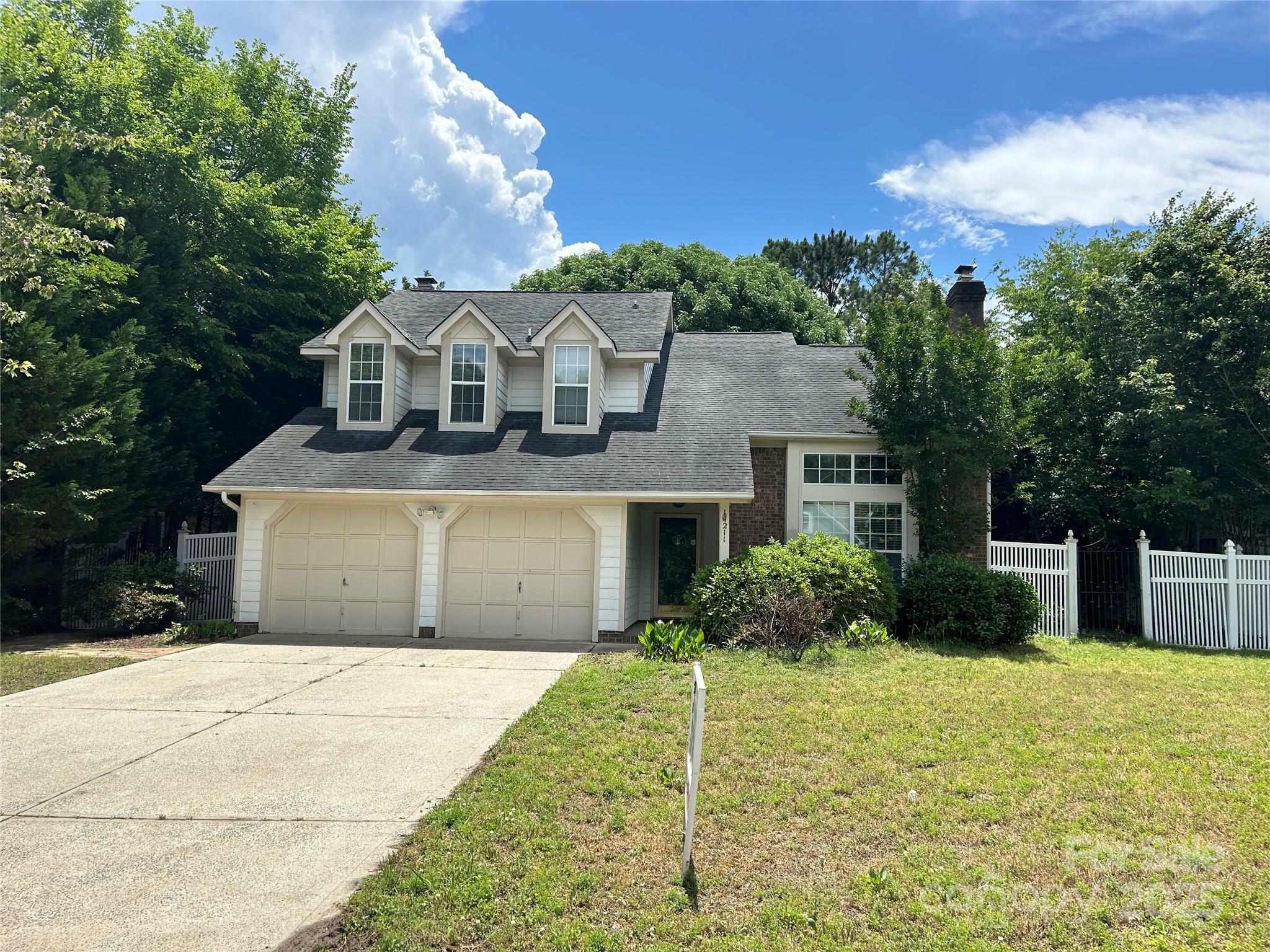 14211 Harlequin Drive  Charlotte NC 28273 photo