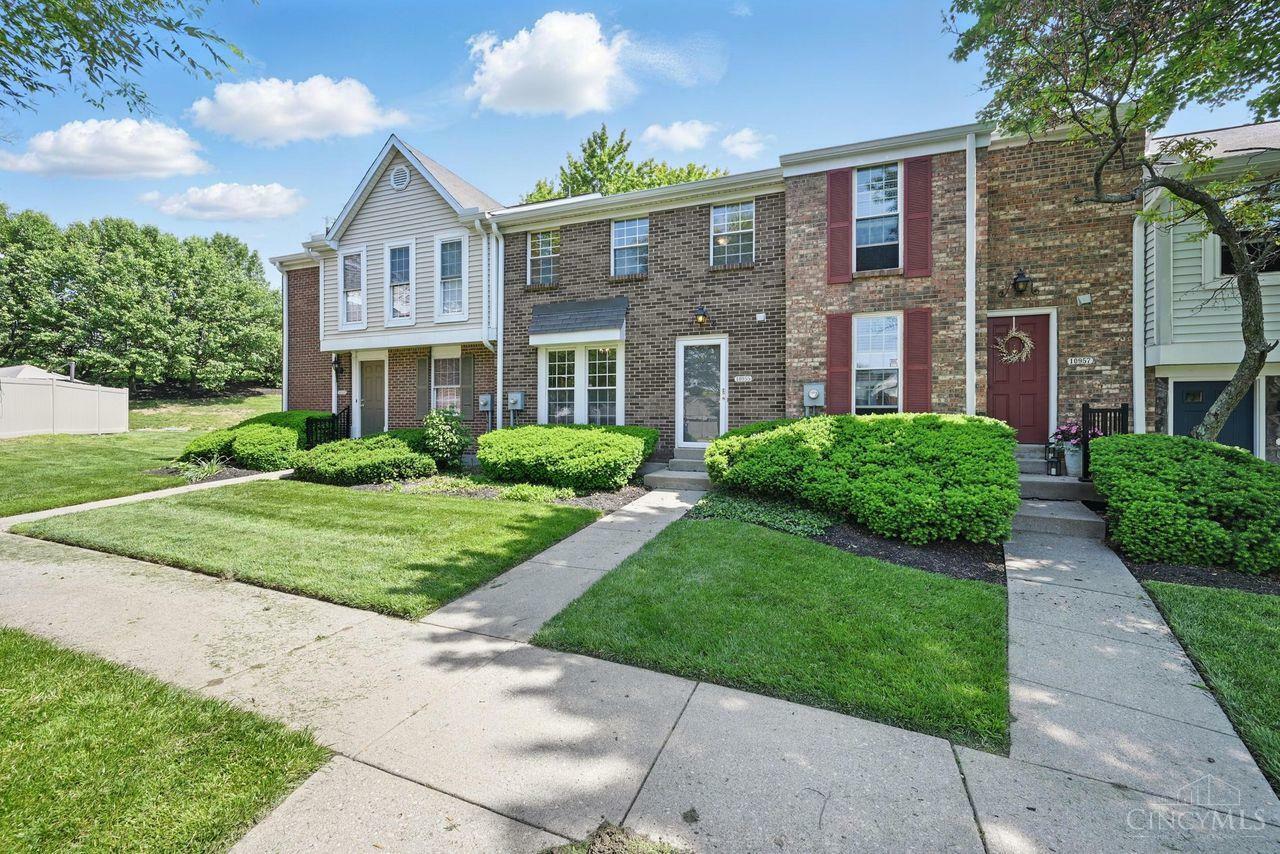 Property Photo: 10955 Barrington Court OH 45242
