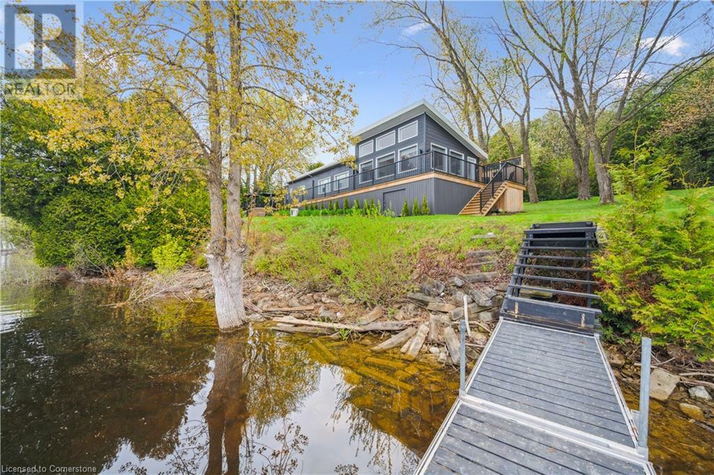 Property Photo: 621 Sixth Street ON N0B 1J0
