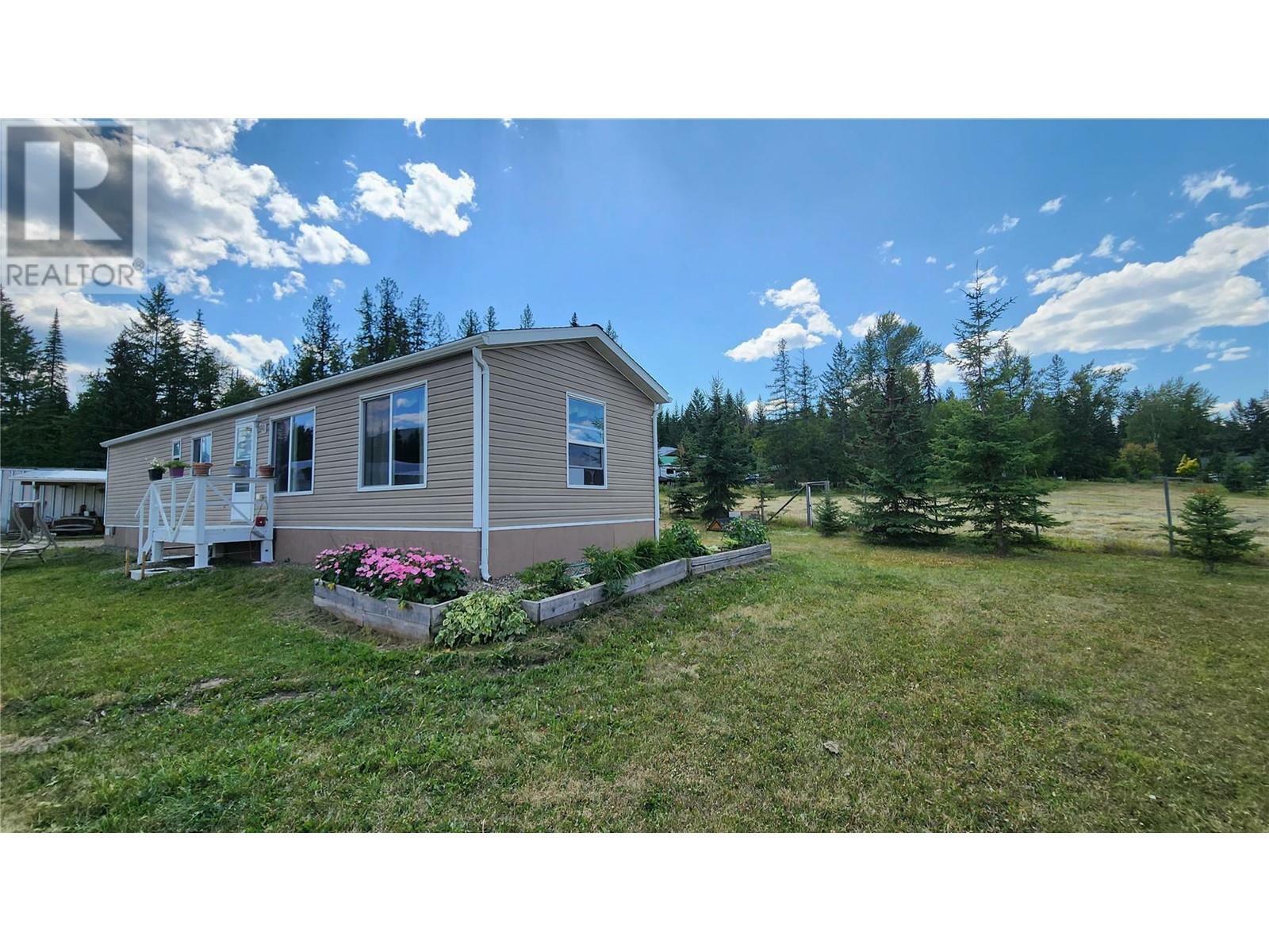 Photo de la propriété: 3237 Creighton Valley Road BC V0E 2G3