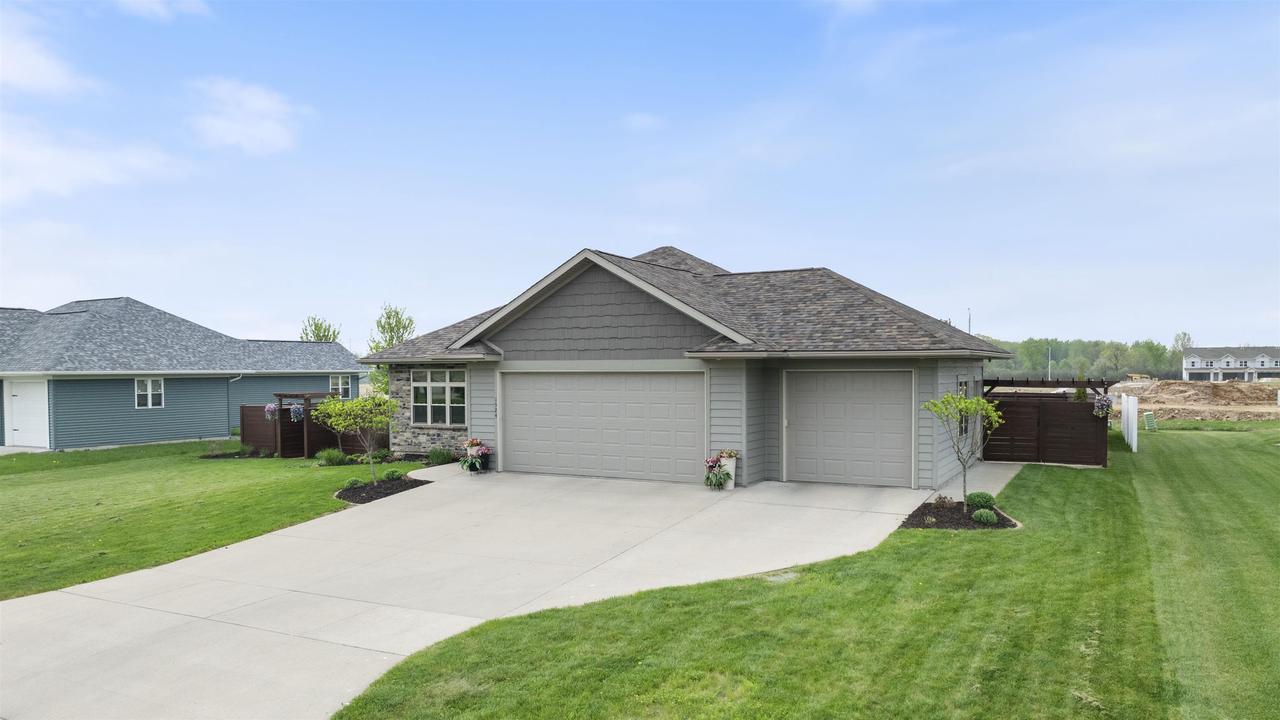Property Photo:  1524 East 20th Street  WI 54449 