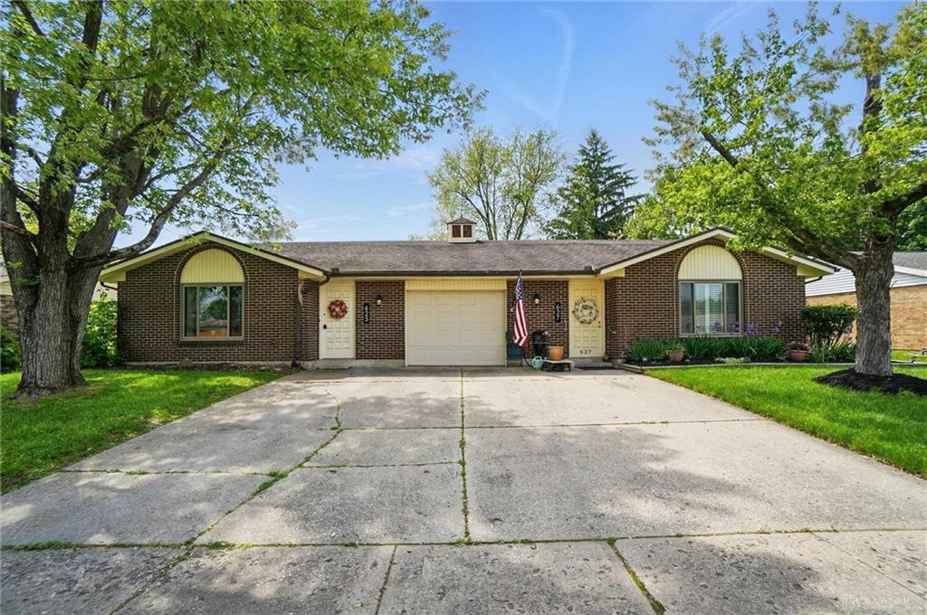 Property Photo: 625 Bellaire Drive OH 45371