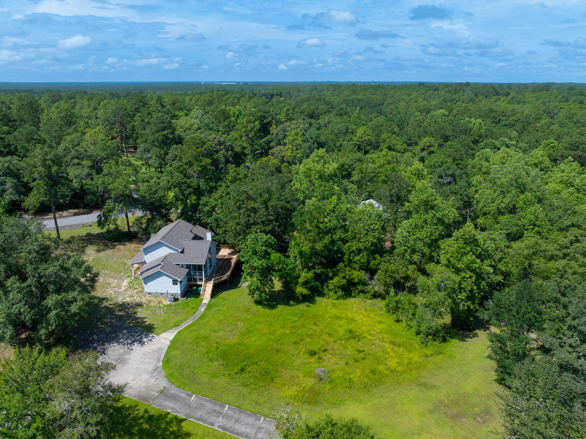 Property Photo:  5882 Willow Lane  FL 32539 
