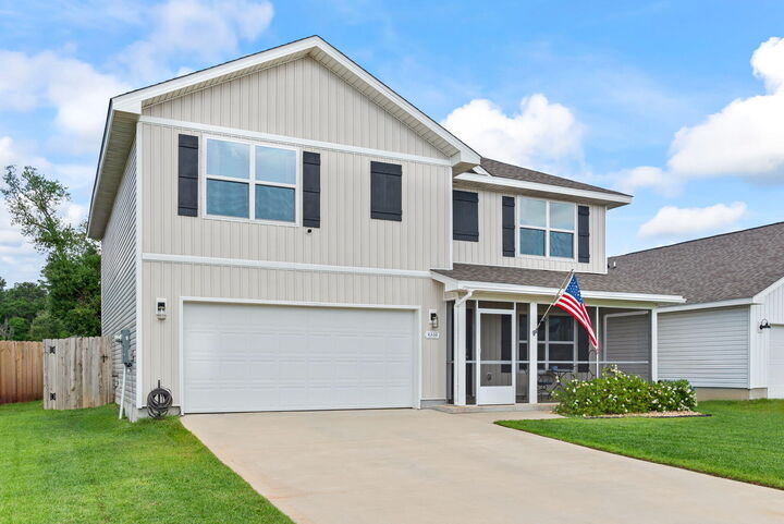 Property Photo:  4335 White Cedar Court  FL 32571 