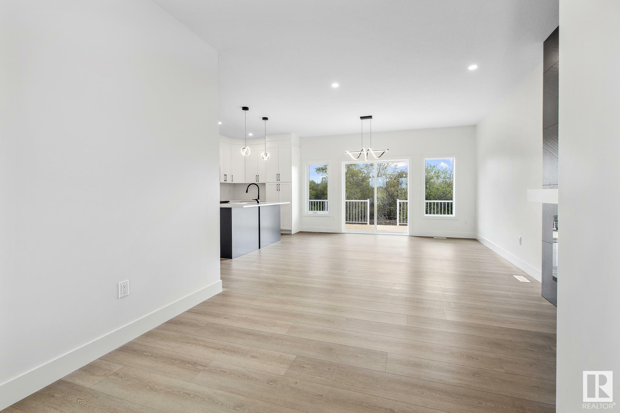 Property Photo: 5109 55 Street AB T0E 2K0