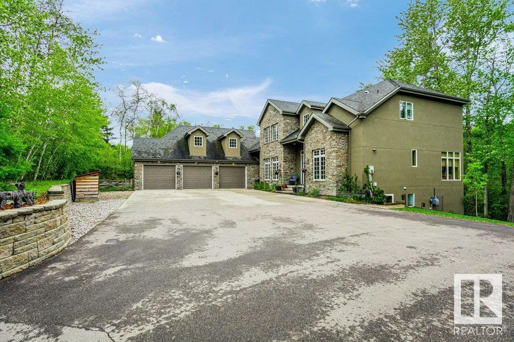 Property Photo: 19 51222 Rge Rd 260 AB T7Y 1B1