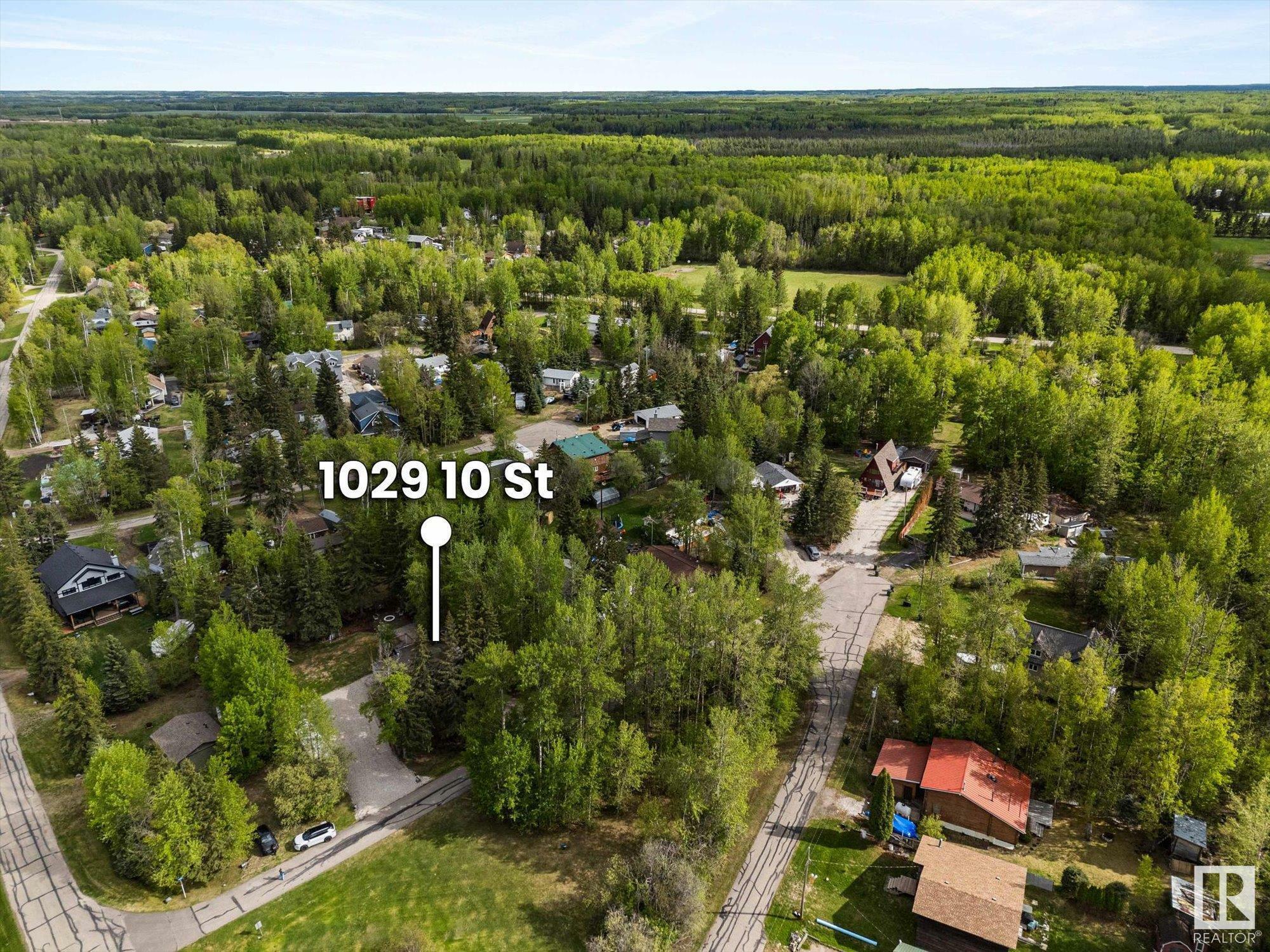 Photo de la propriété: 1028-1029 10 Street AB T0E 0A2