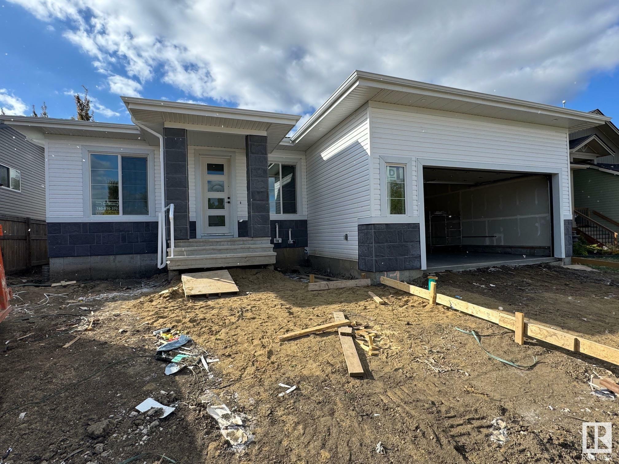 Property Photo: 31 Westview Drive AB T0C 0V0