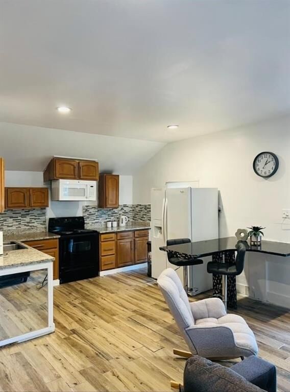 Property Photo:  2021 Moody Drive SW  GA 30315 