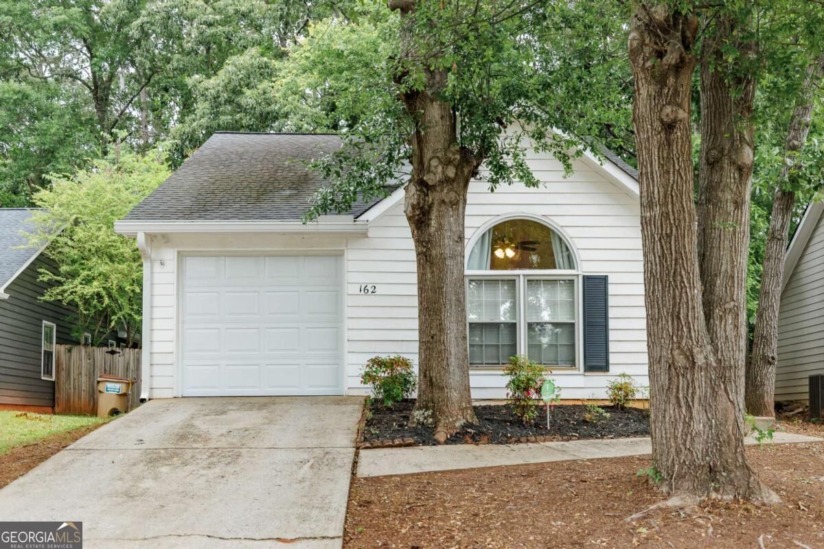 Property Photo:  162 Wakefield Trace  GA 30605 