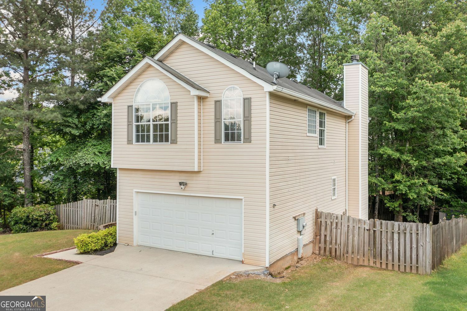 Property Photo: 503 Fable Lane GA 30114