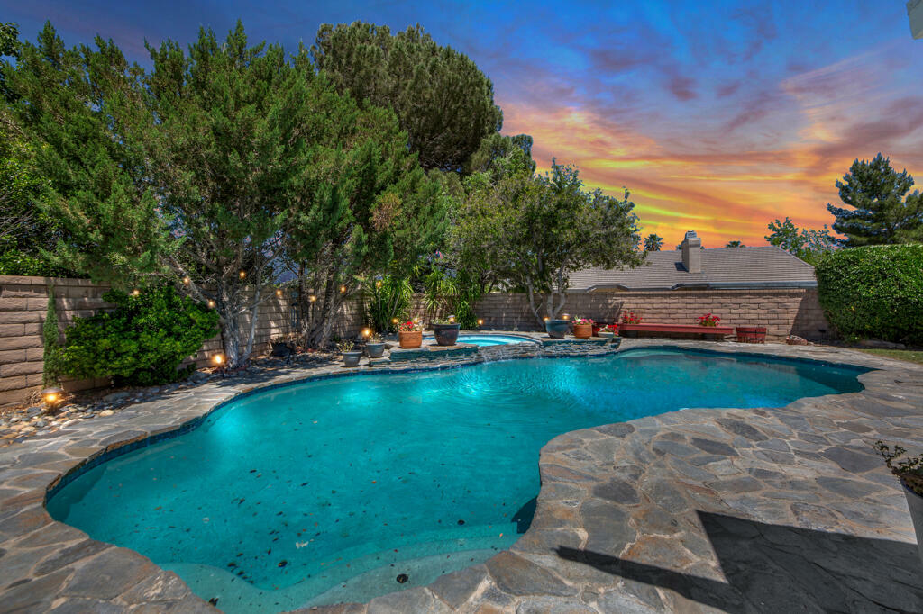Property Photo: 41304 Maple Street CA 93551