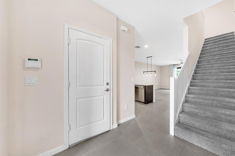 Property Photo: 4208 N Dixie Hwy 25 FL 33334