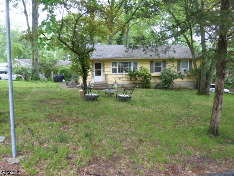 Property Photo: 3 Ellen Dr NJ 07866