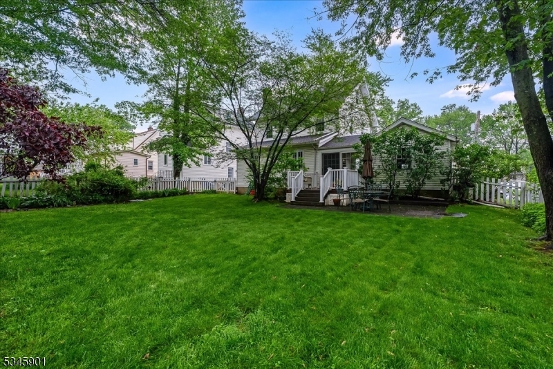 Property Photo: 770 Austin St NJ 07090