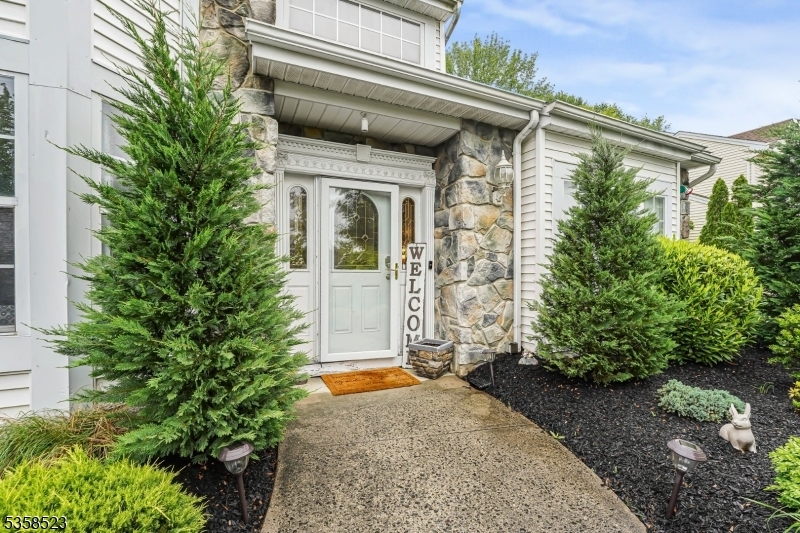 Property Photo: 40 Nathan Dr NJ 08857