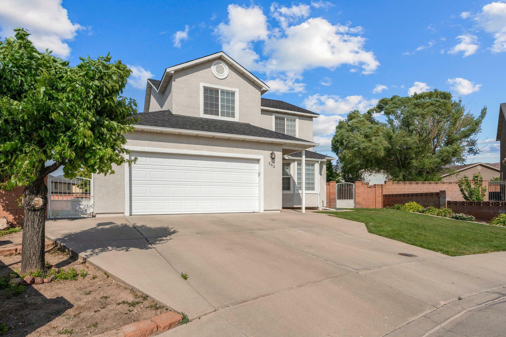 Property Photo:  562 W 1475 Cir N  UT 84721 
