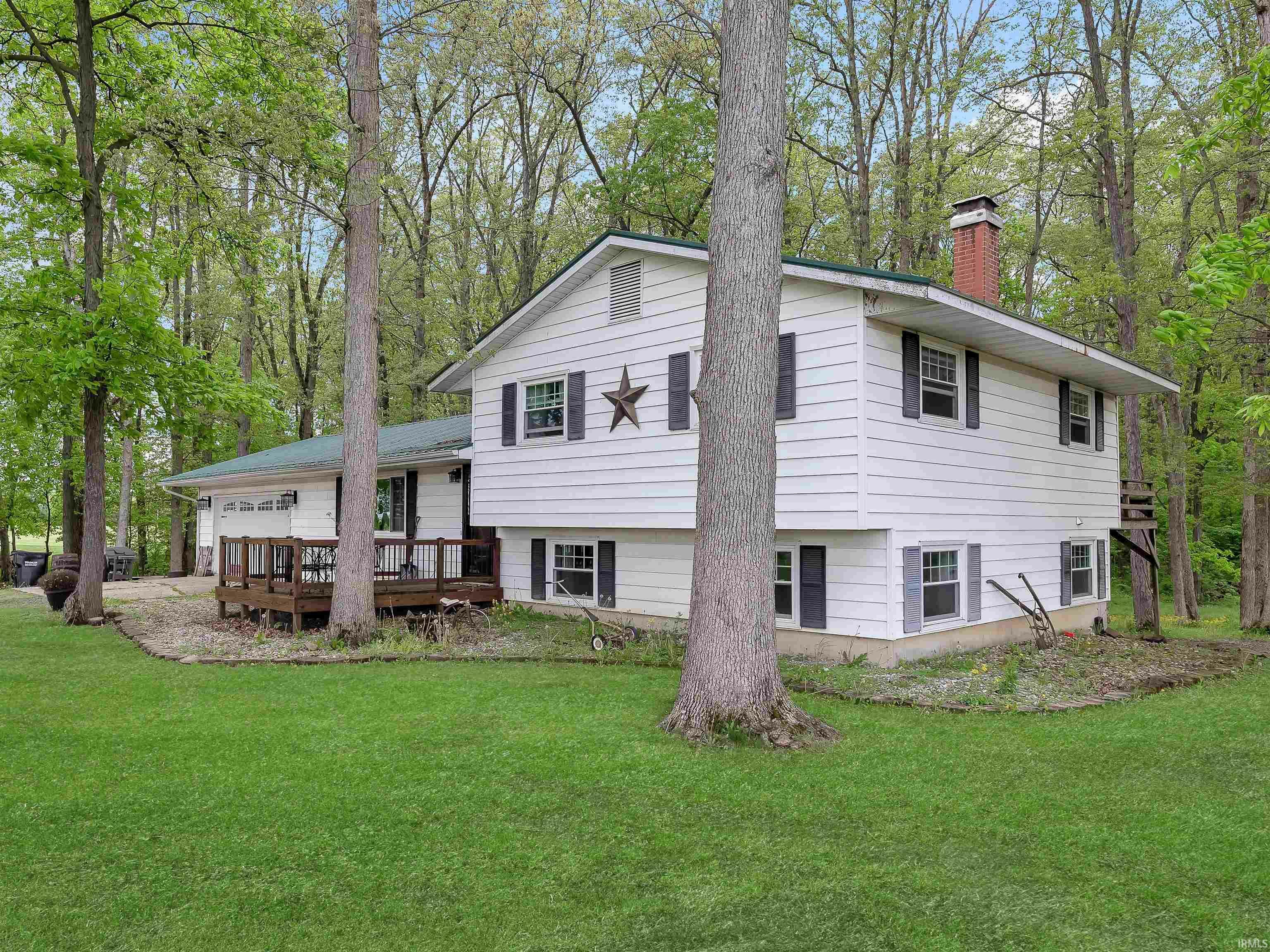 Property Photo: 314 County Road 39 IN 46793