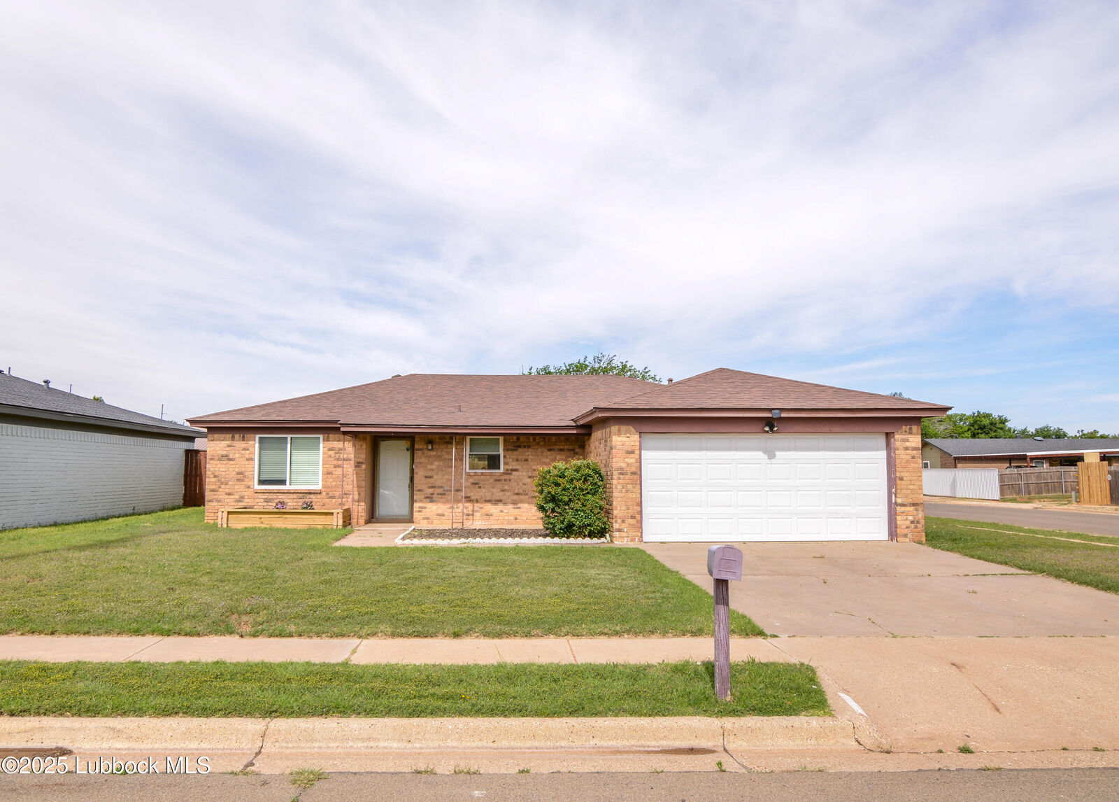 Property Photo: 8102 Avenue U TX 79423