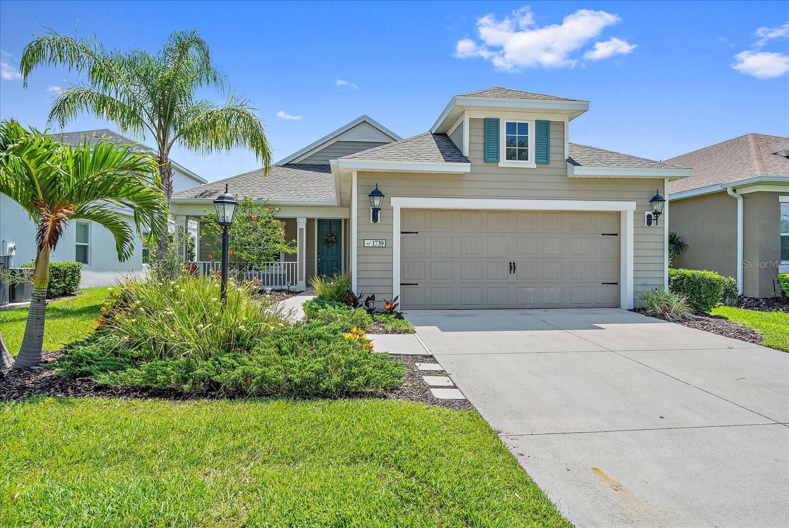 Property Photo: 1739 Lake Verona Circle FL 34211