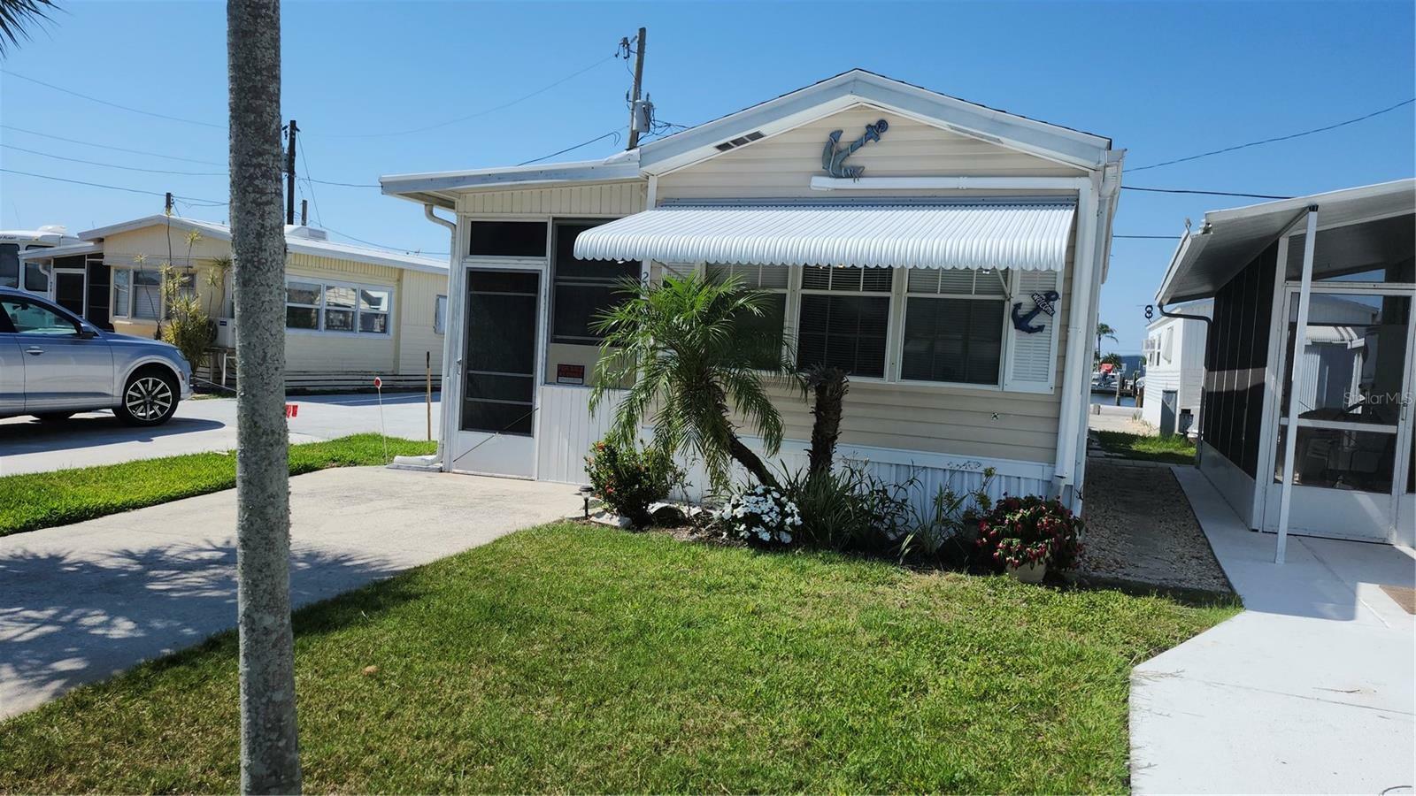 Property Photo: 26 Montego Drive FL 34221