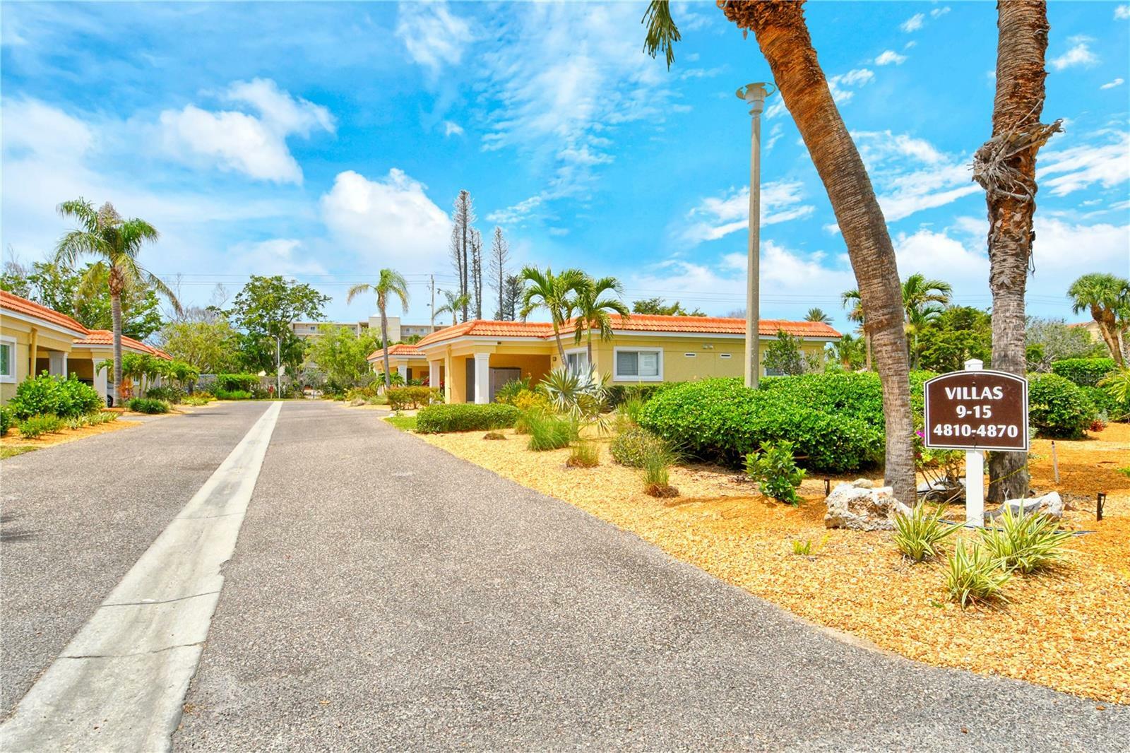 Property Photo: 4840 Gulf Of Mexico Drive Villa 15 FL 34228