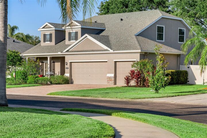 Property Photo:  3406 Regner Drive  FL 33566 