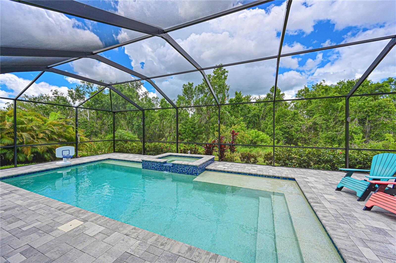 Property Photo:  8916 Isabella Circle  FL 34219 