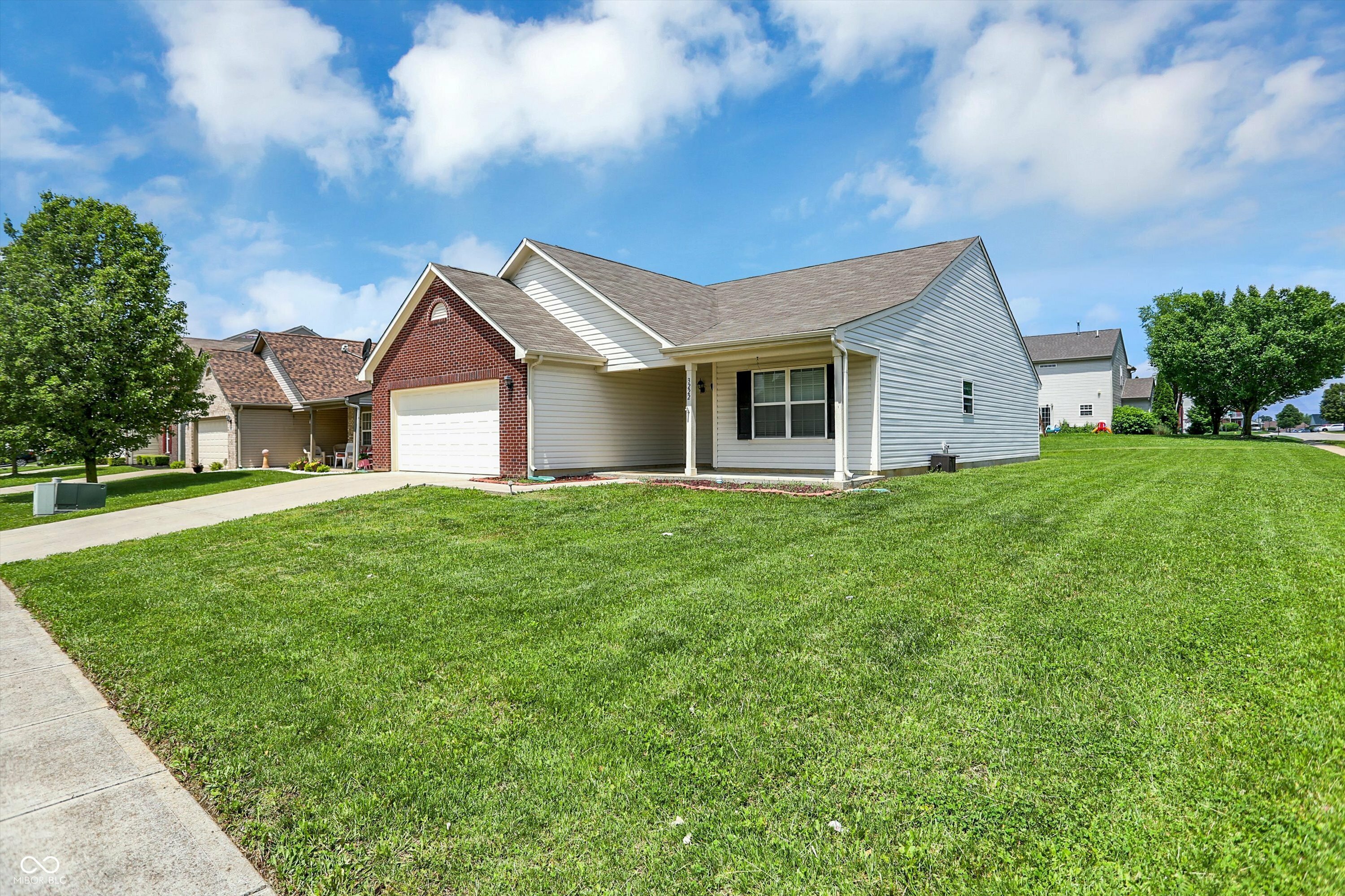 Property Photo: 3222 Enclave Lane IN 46143