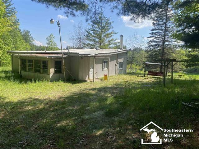 Property Photo:  546 N M-30 Road  MI 48624 
