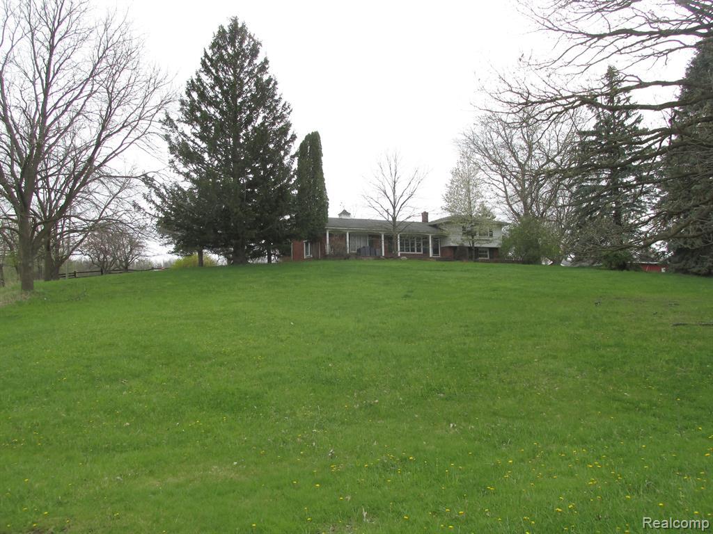 Property Photo:  1261 Brauer Road  MI 48371 1023 