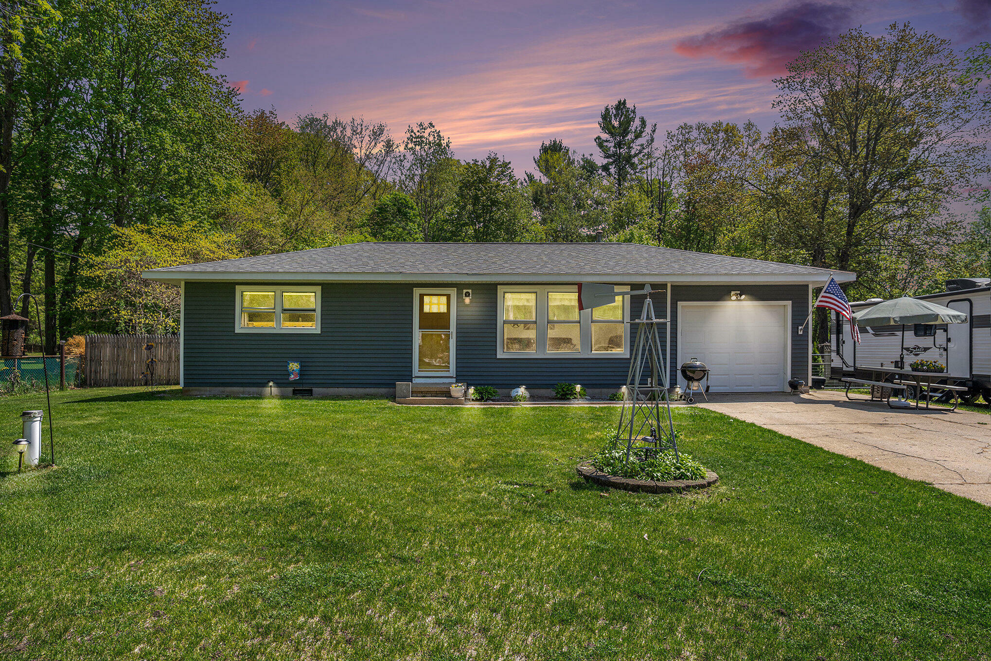 Property Photo: 2 S Buys Road MI 49445