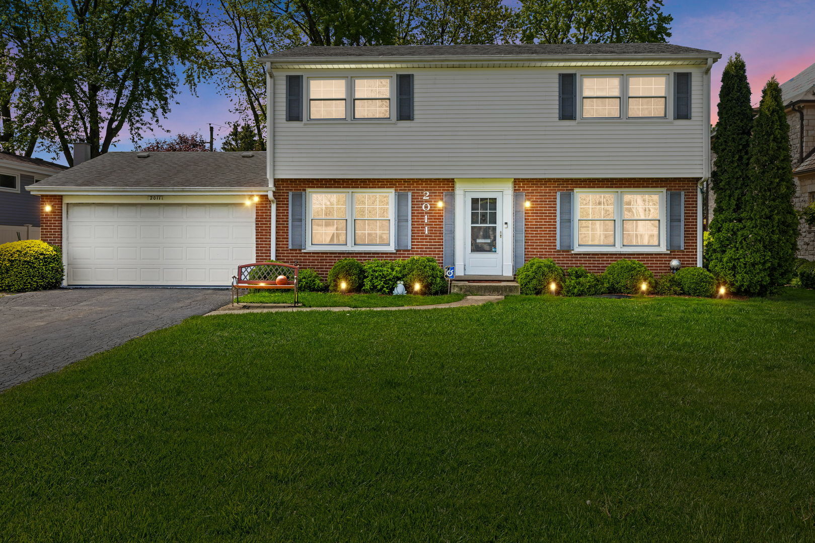 Property Photo: 2011 Brentwood Road IL 60062