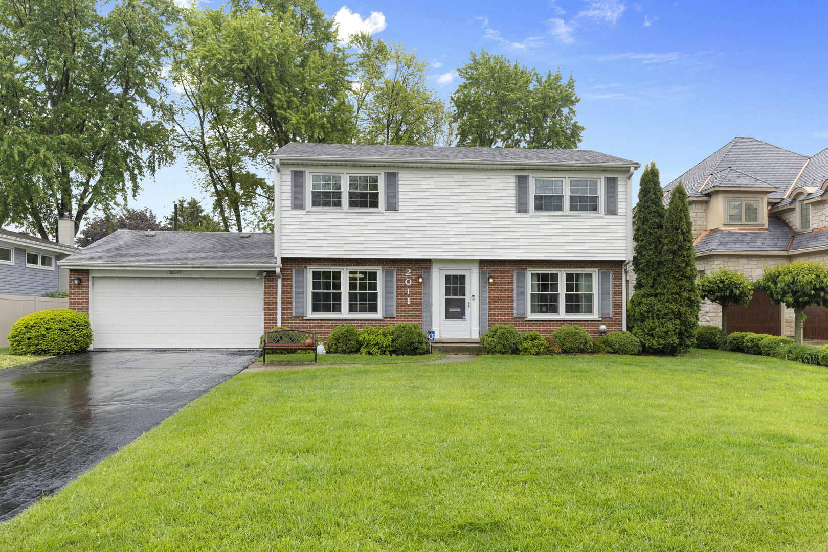 Property Photo: 2011 Brentwood Road IL 60062