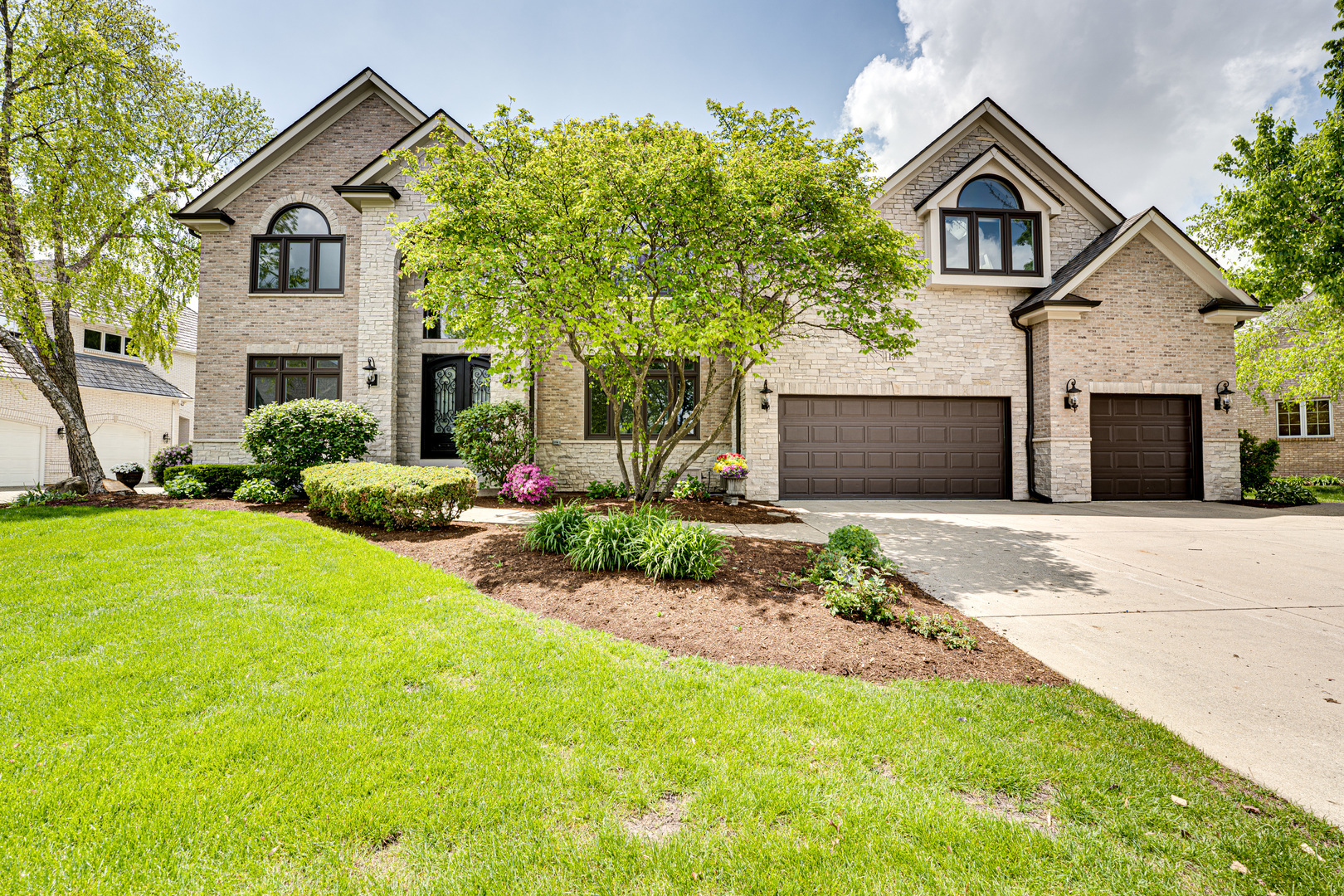 1565 Winberie Court  Naperville IL 60564 photo