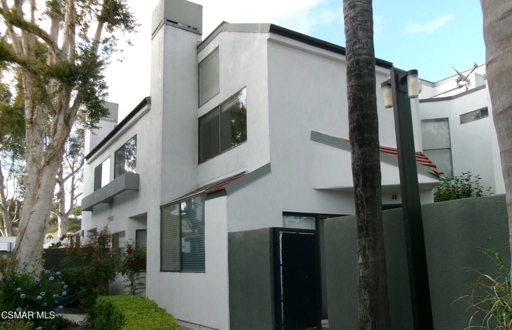 Property Photo:  1231 Tivoli Lane 48  CA 93065 