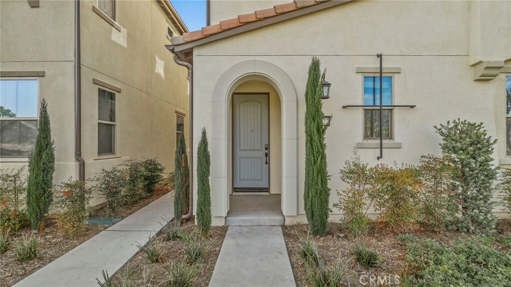 Property Photo: 16122 Meadowhouse Avenue CA 91708
