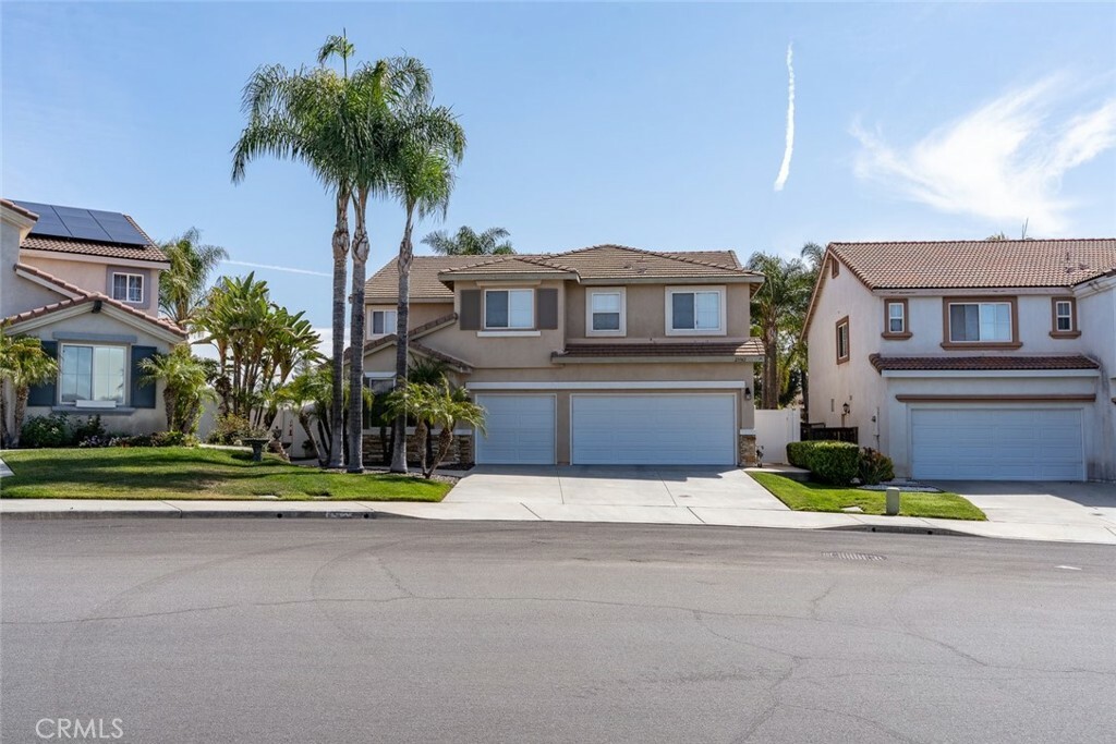 Property Photo: 23742 Spring Oak Place CA 92562
