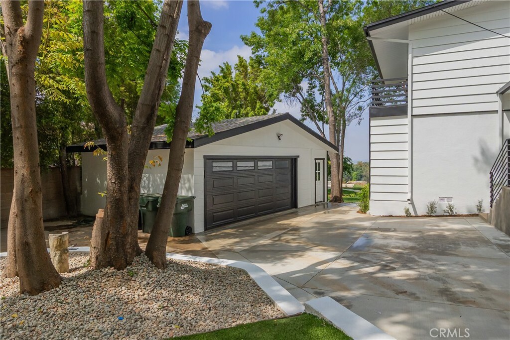 Property Photo: 700 Norumbega Drive CA 91016