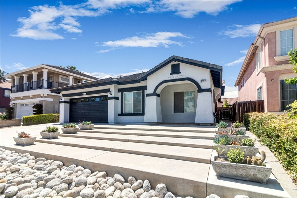 Property Photo: 37943 Sweet Magnolia Way CA 92563