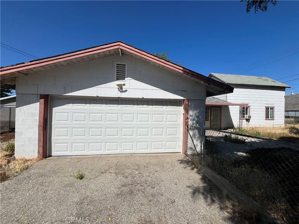 Property Photo:  30985 Reservoir Avenue  CA 92567 