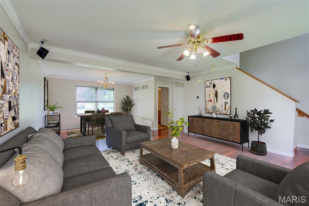 Property Photo: 7 Park City Court MO 63368