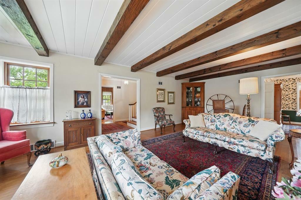 Property Photo:  7 Wild Rose Drive  MO 63124 