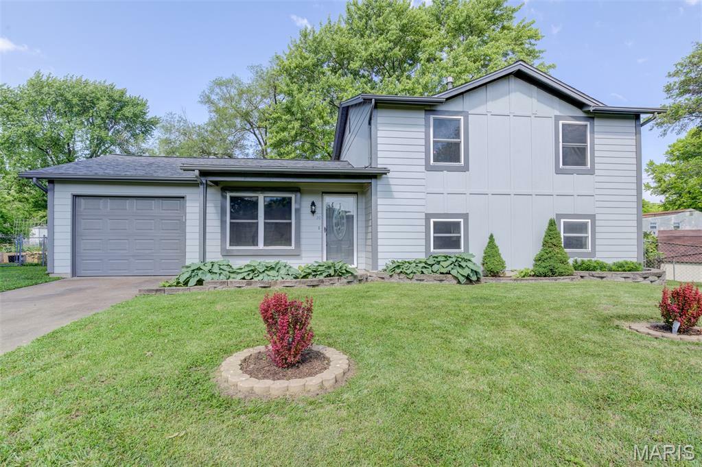 Property Photo: 20 Cedar Park Drive MO 63031