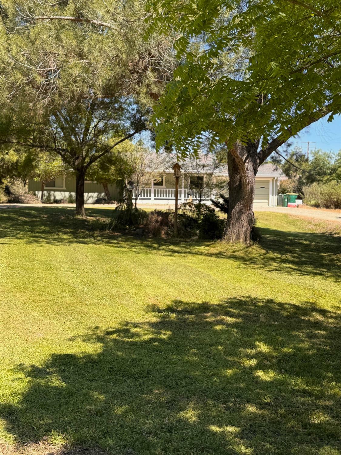 Property Photo: 2594 Prado Vista Court CA 95667