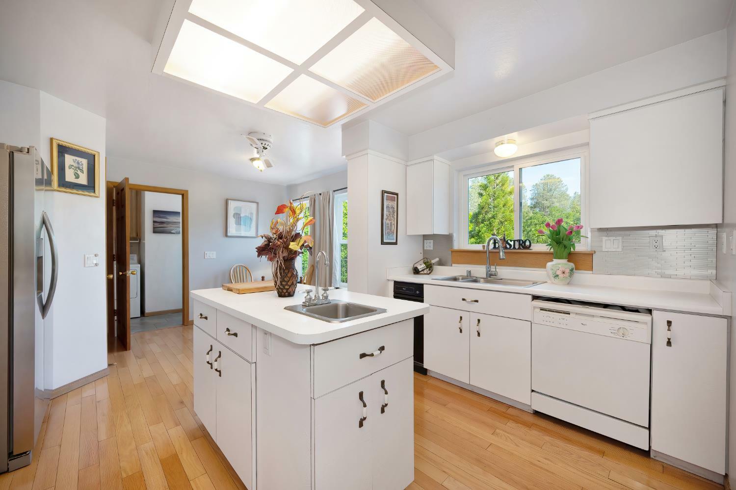 Property Photo: 2818 Silvercrest Street CA 95667