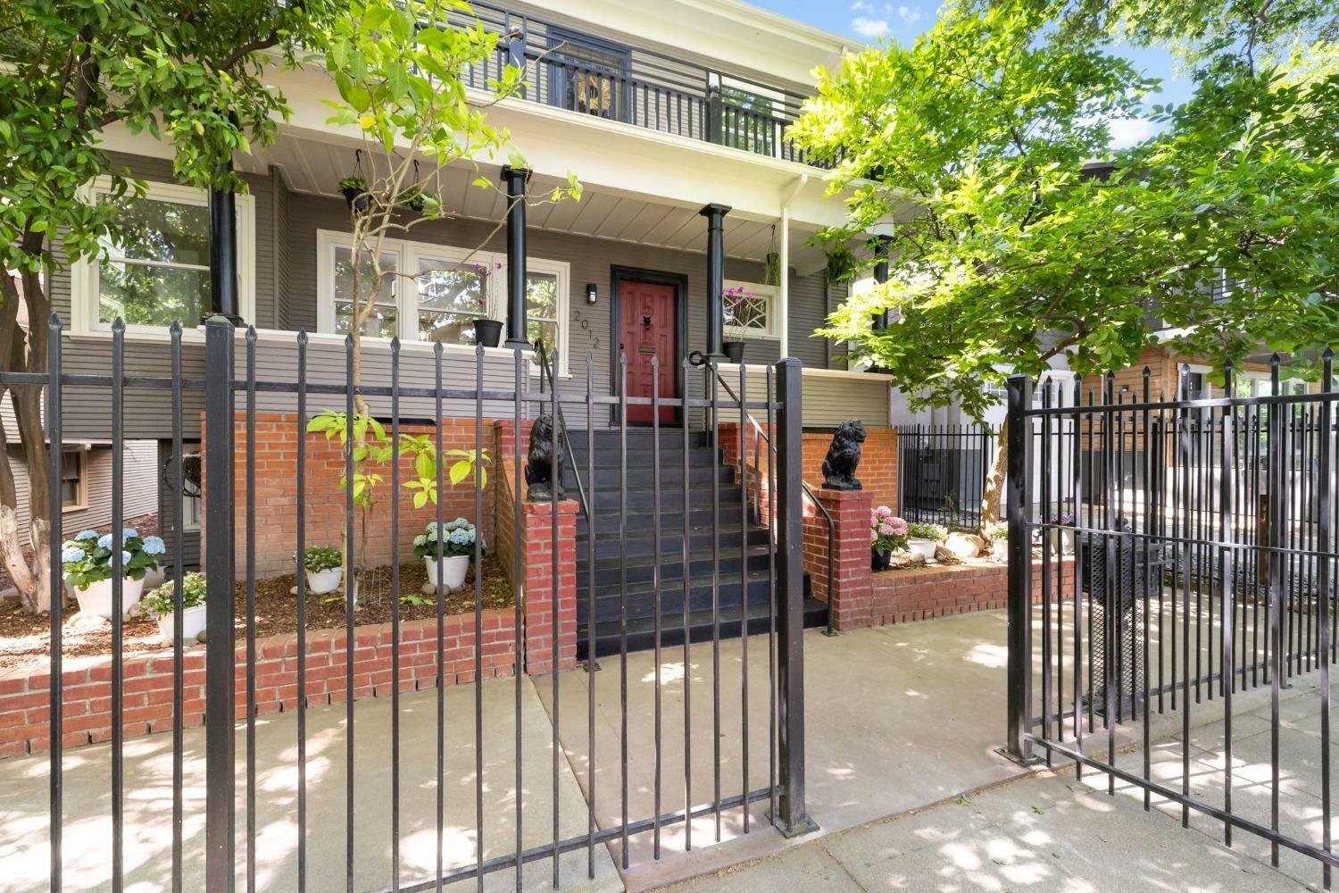 Property Photo:  2012 F Street  CA 95811 
