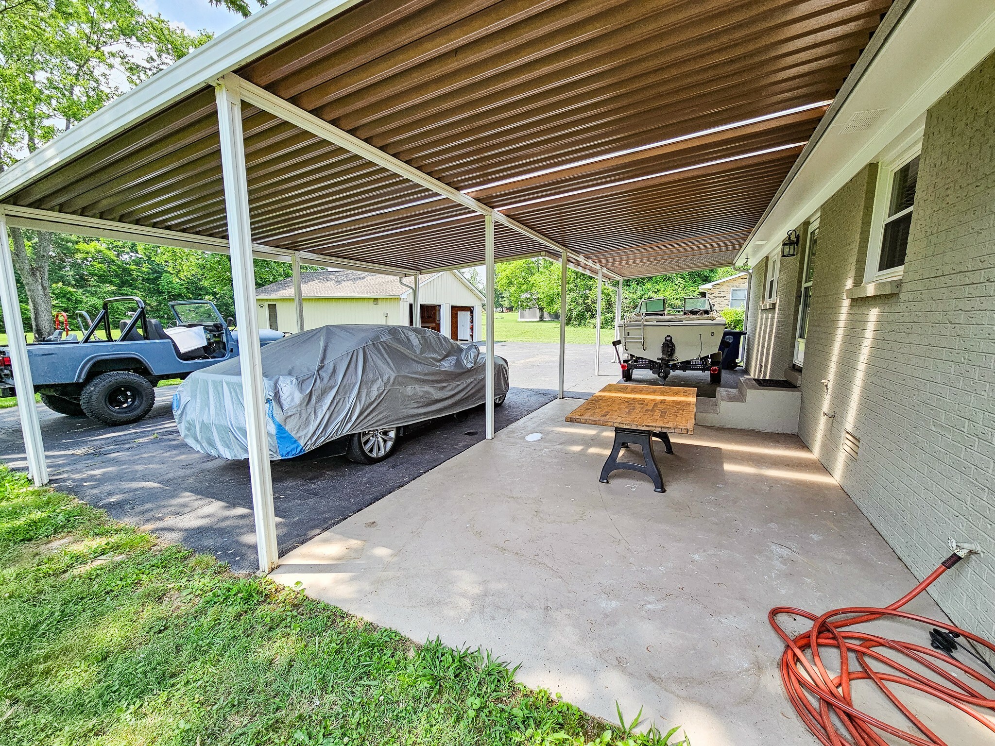 Property Photo: 107 Ledgeview Dr TN 37160
