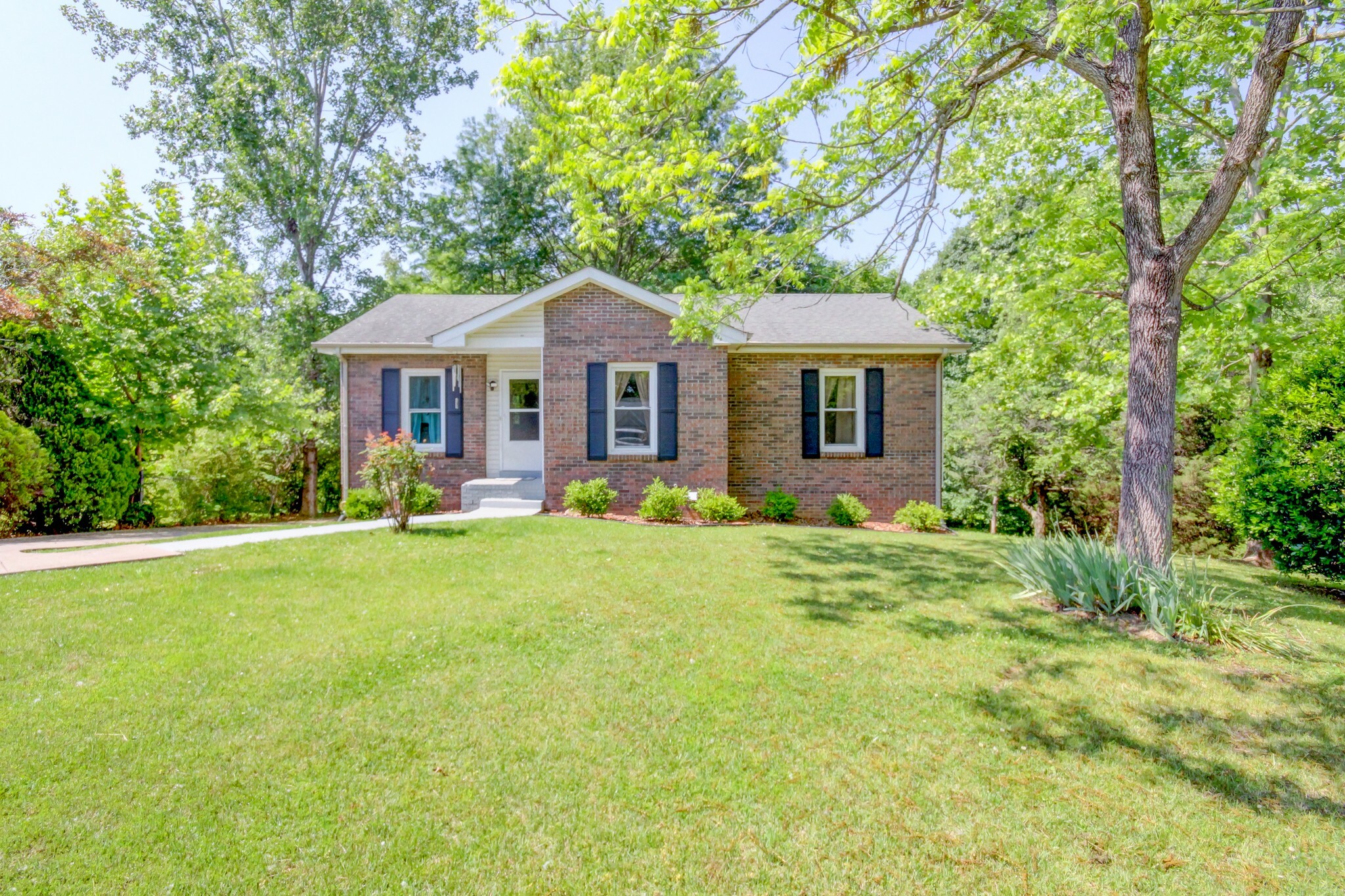 Property Photo: 2878 Gusty Ln TN 37043