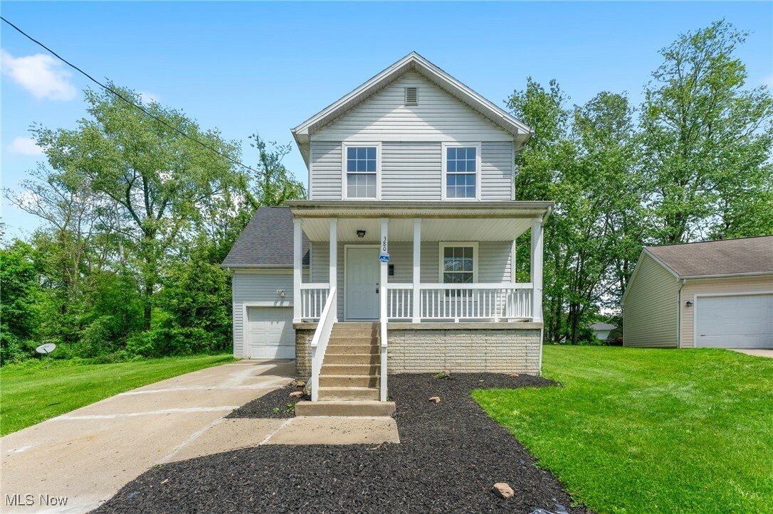 Property Photo: 380 Maryknoll Avenue OH 44405